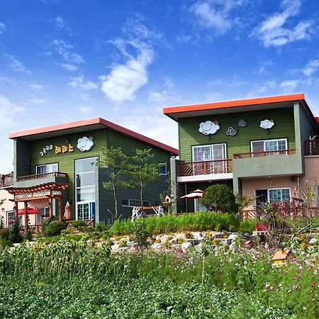 Villa Terrace On The Cloud Pyeongchang Exterior foto